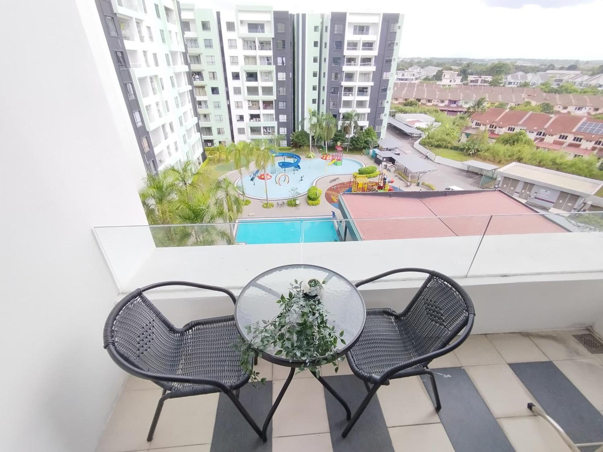 Apartemen Waterpark Manhattan Premium By Iwh