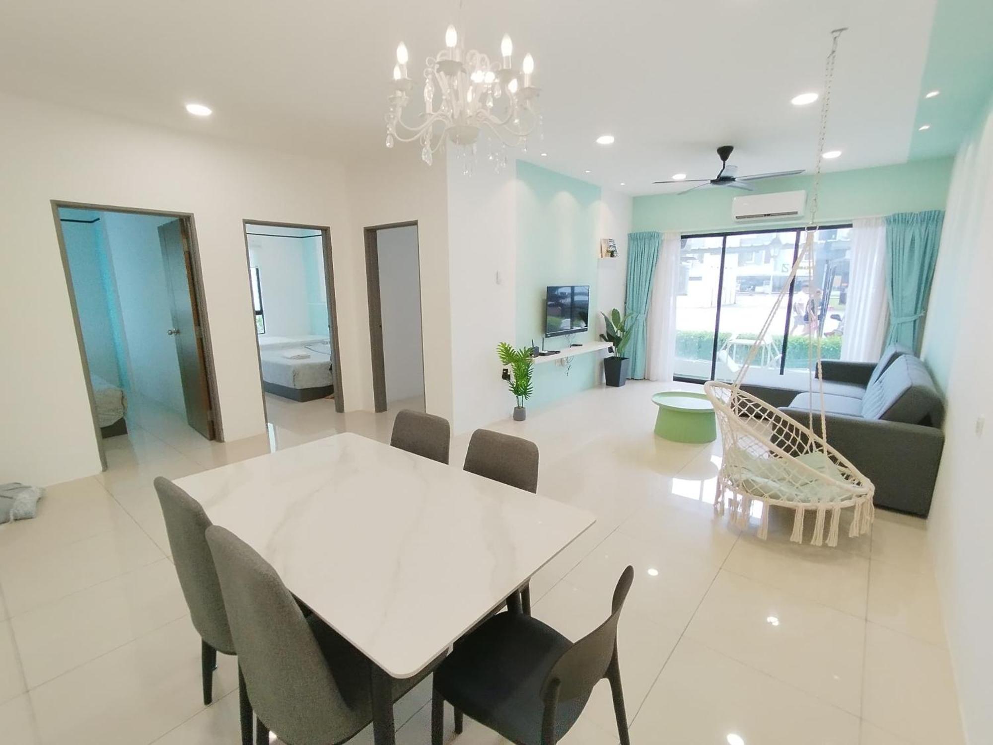 Apartemen Waterpark Manhattan Premium By Iwh *